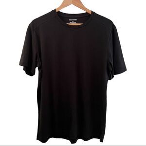 😊 3/$30 New! Black Urban Frontier Crew neck Tshirt
Cotton blend Sz Medium